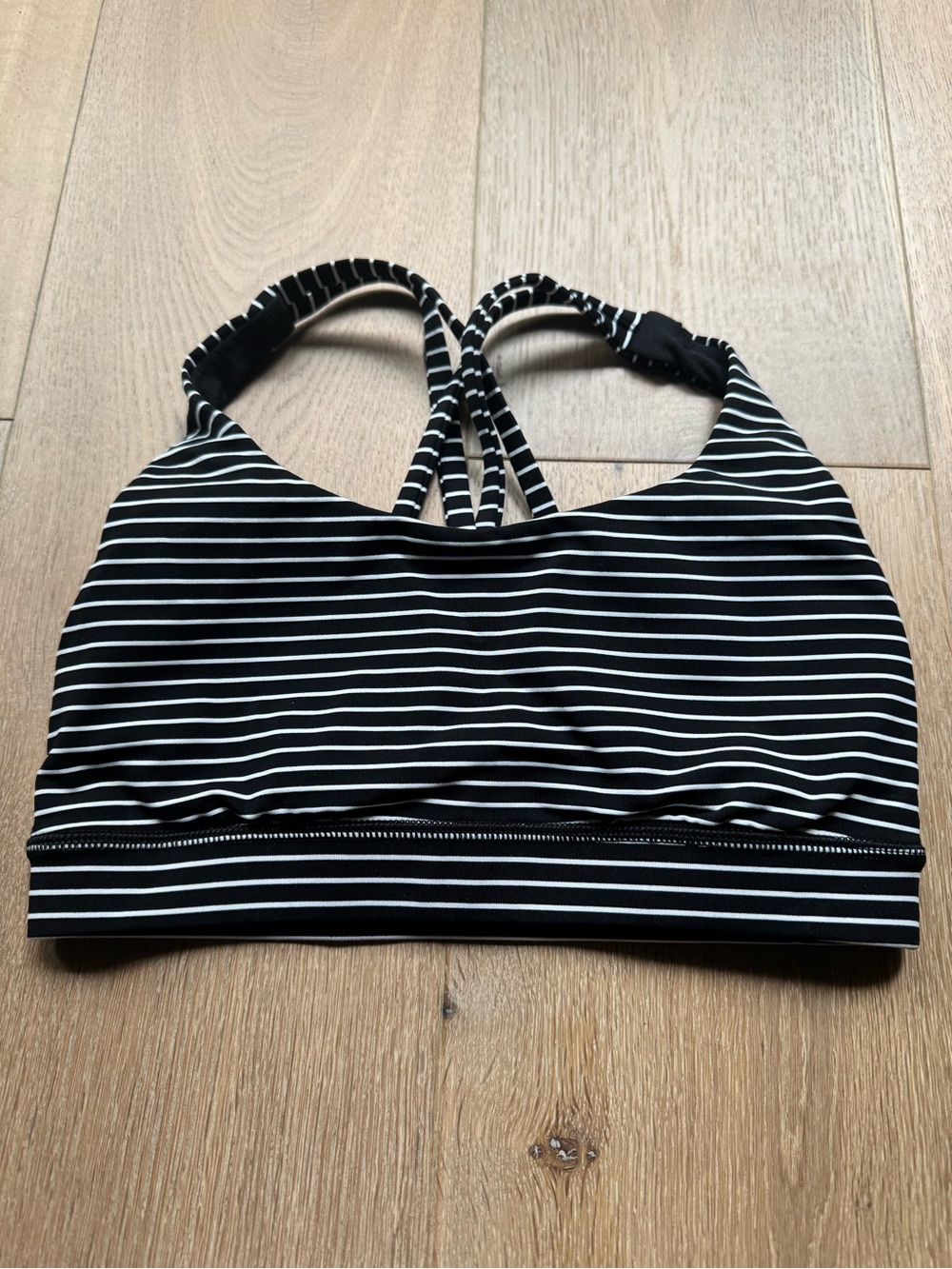 lululemon athletica Black and White Energy Sports Bra